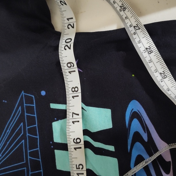 Disney Parks 2023 Magic Kingdom Space Mountain T Shirt Size XL - Picture 8 of 9